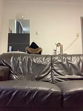 crimikeanu24 webcam