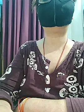 Aishwaryaa_69 webcam