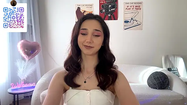 LinaMour webcam