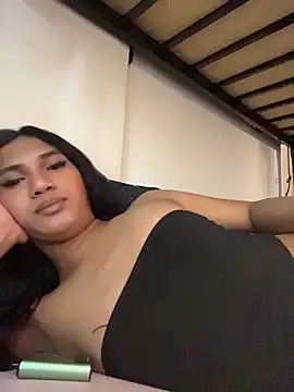 slutty_aki webcam