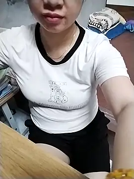Girl_lovebaby webcam