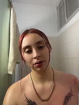 Sophia_LuxxX webcam