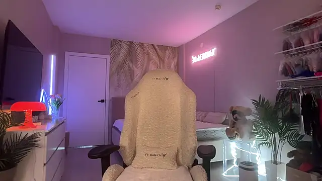 Break-me-Shake-me webcam