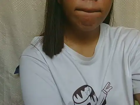 ChubbyButty live cam on StripChat