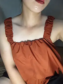 Fiona_2026 live cam on StripChat