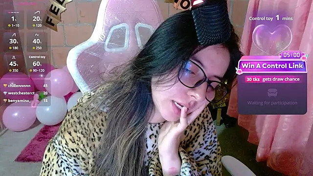 Maggie_Fox3 live cam on StripChat