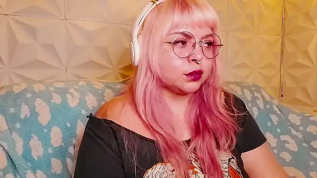 Satyn_doll live cam on StripChat