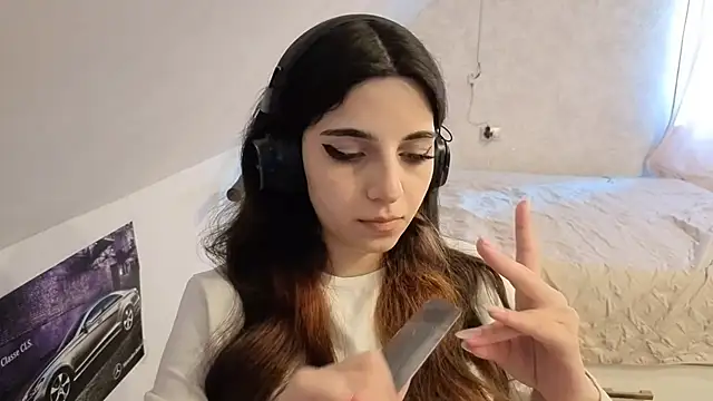 Blissmissataeses webcam