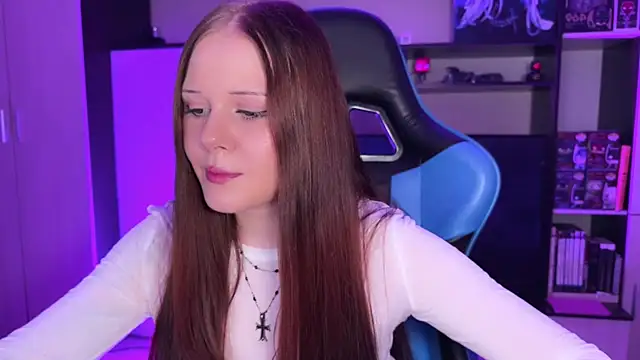 jasminevine live cam on StripChat