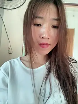 oneyou_400 live cam on StripChat