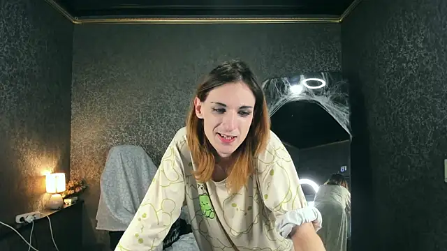 Anjela_Botton live cam on StripChat