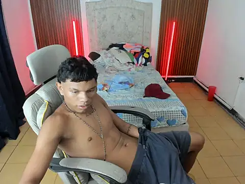juan_mhata live cam on StripChat