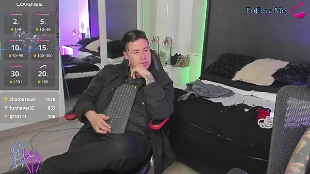 inkedsinners_ live cam on StripChat