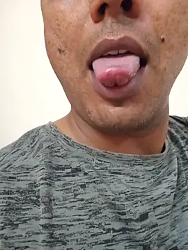chivalryguy live cam on StripChat