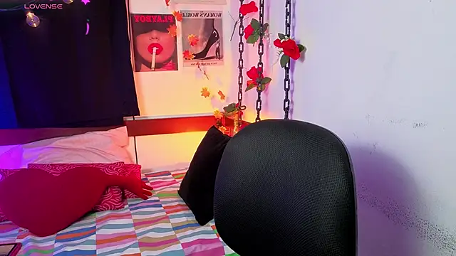 _Moon_Johnson webcam