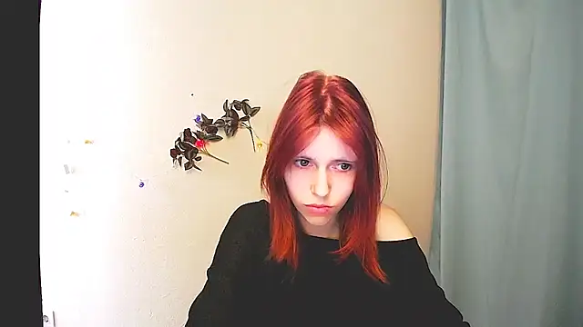 GuessMe___ live cam on StripChat
