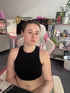 sweetest_pie live cam on StripChat