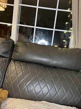 LittleMissEeve webcam