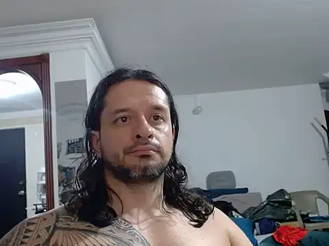 gonzzohunterr live cam on StripChat