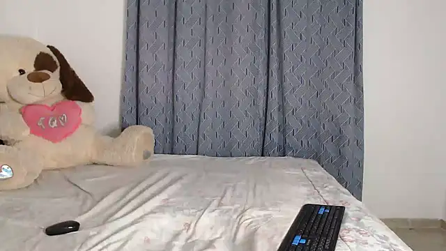Selene_110 live cam on StripChat