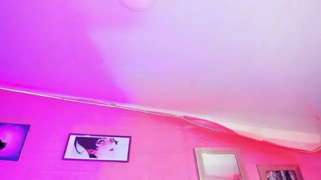 hanna__azumi live cam on StripChat