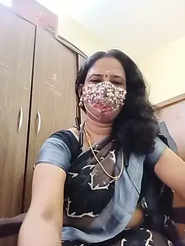 tamil_Boomika live cam on StripChat