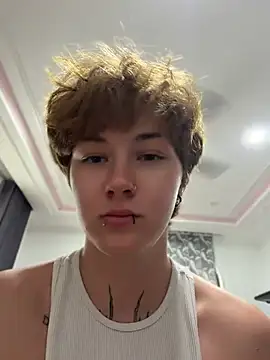 IceMur live cam on StripChat