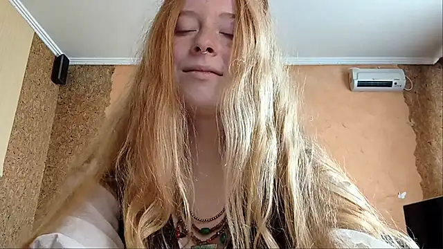 KateVibe_01 live cam on StripChat