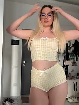 mollyxxx live cam on StripChat