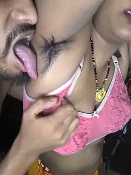Secret_Couple_X webcam