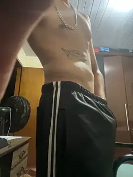 FelpNinfeto live cam on StripChat