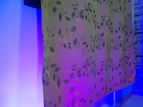 paula_ross_ webcam