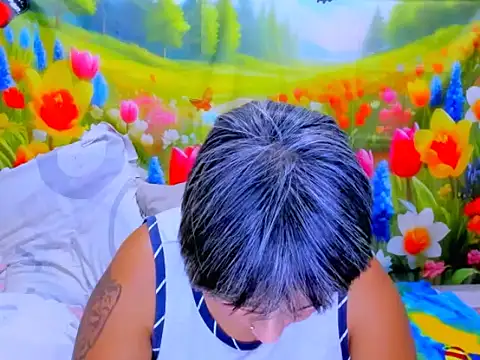 indianroxy webcam