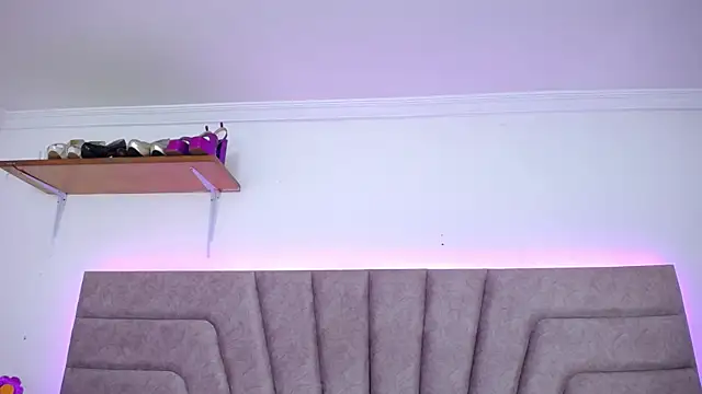 Jessica_Kraftt webcam