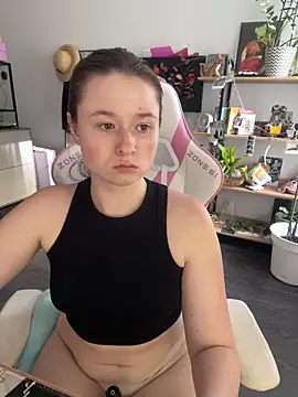 sweetest_pie live cam on StripChat