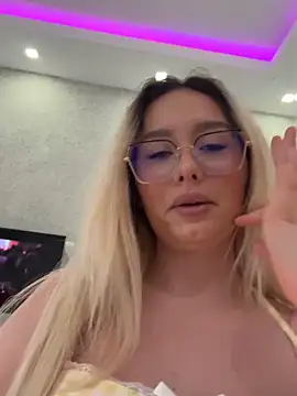 mollyxxx webcam