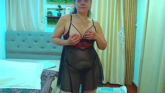 sasi_luna webcam