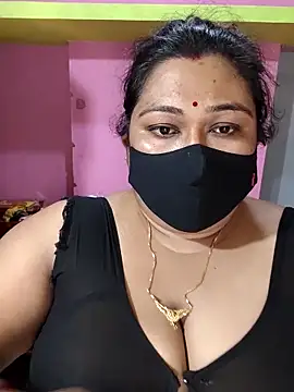 hotbhabhi011 live cam on StripChat