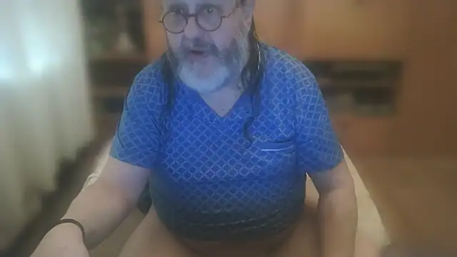 Koldo70 live cam on StripChat