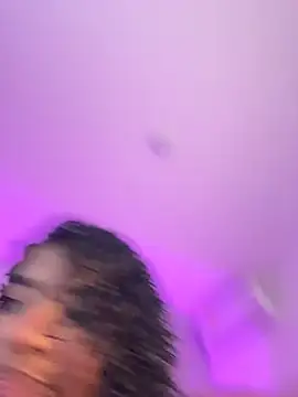 Irishottt live cam on StripChat