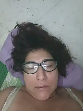 PatriciaGrajales live cam on StripChat