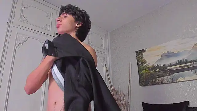 Tyler_durten live cam on StripChat