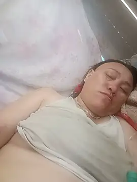 Lucky_baby7 live cam on StripChat