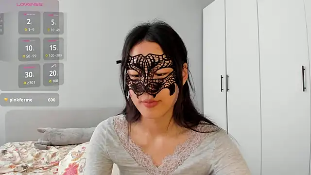 HelenBlazeTrt webcam