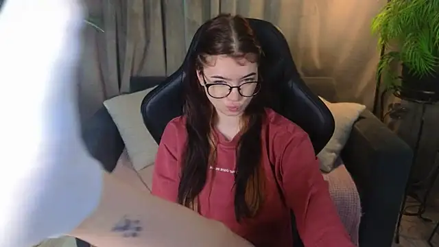 MelissaMay__ webcam
