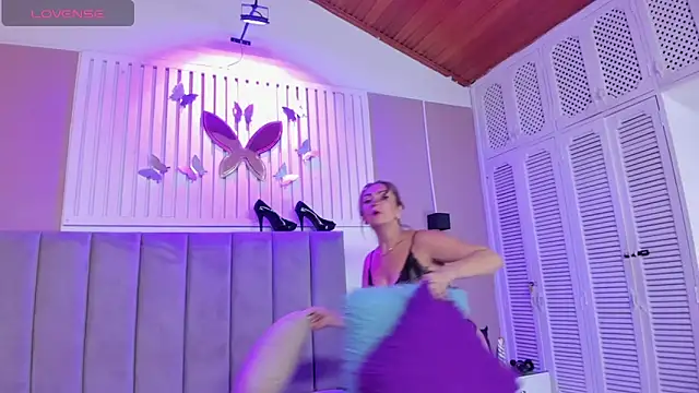 chantall1375 webcam