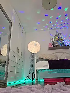 KristaCash webcam