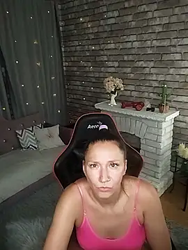 SarahCoksss live cam on StripChat