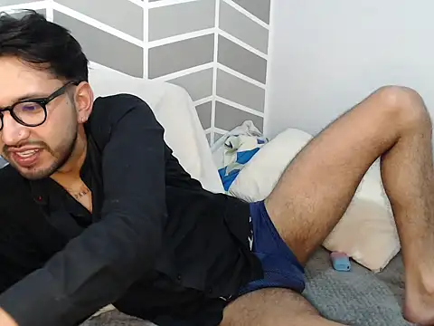 thomass1018 webcam