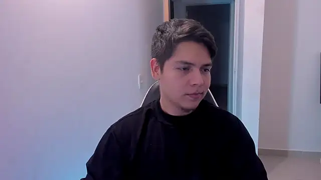 Asta_YunoXXX webcam